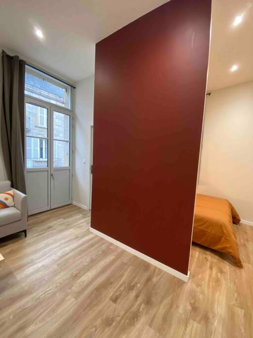 Logement Entier-Clim-100%Equipe-Hypercentre-Balcon 브리브라가야르드 외부 사진